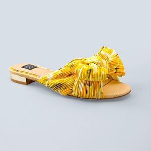 White House Black Market Pineapple-Print Crinkle Slides